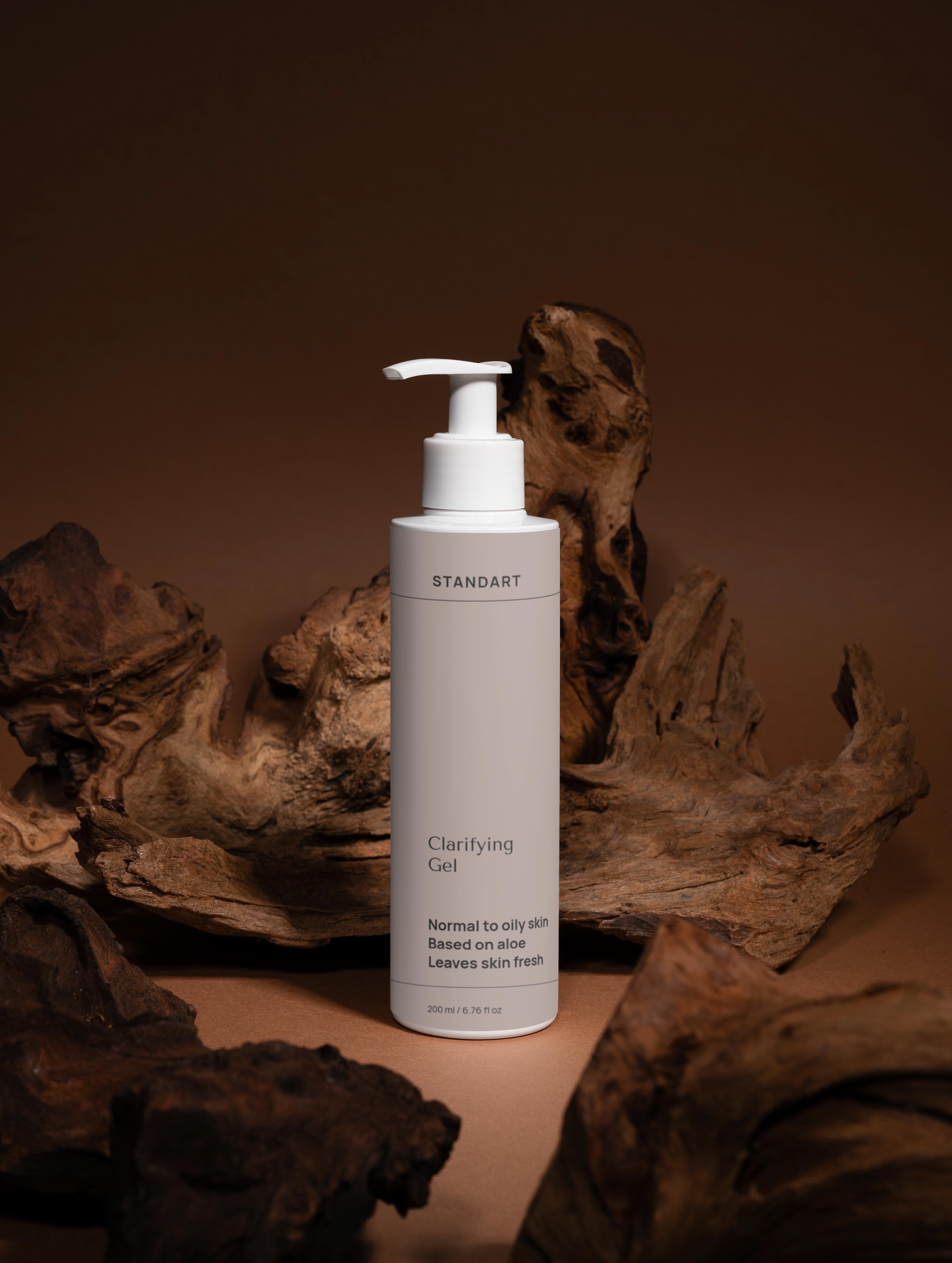 Valomasis gelis veidui vyrams